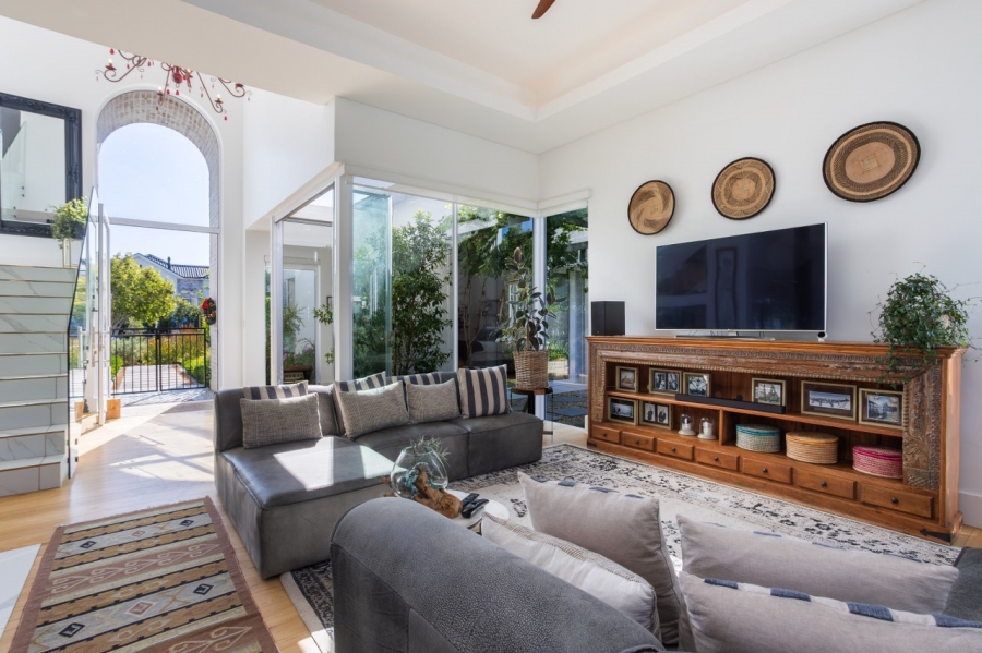 4 Bedroom Property for Sale in Val De Vie Estate Western Cape